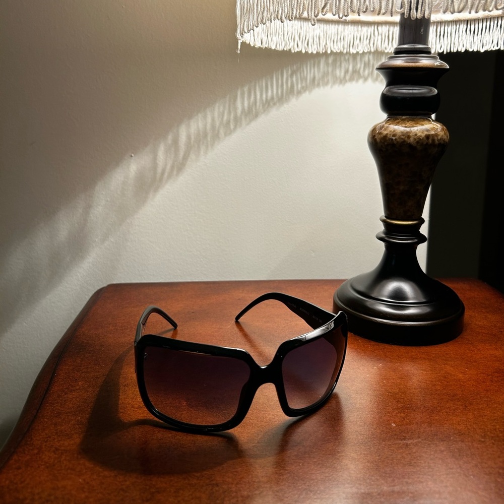 Vera Wang Square-framed Sunglasses - Picture 1 of 4